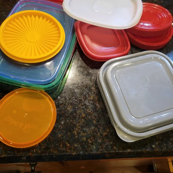 Multi-Color Food Storage Container Set - Picture 5 of 5